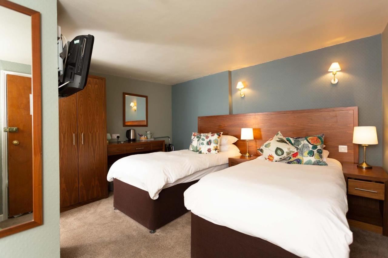 Queens Head Hotel バーウィック・アポン・ツイード エクステリア 写真
